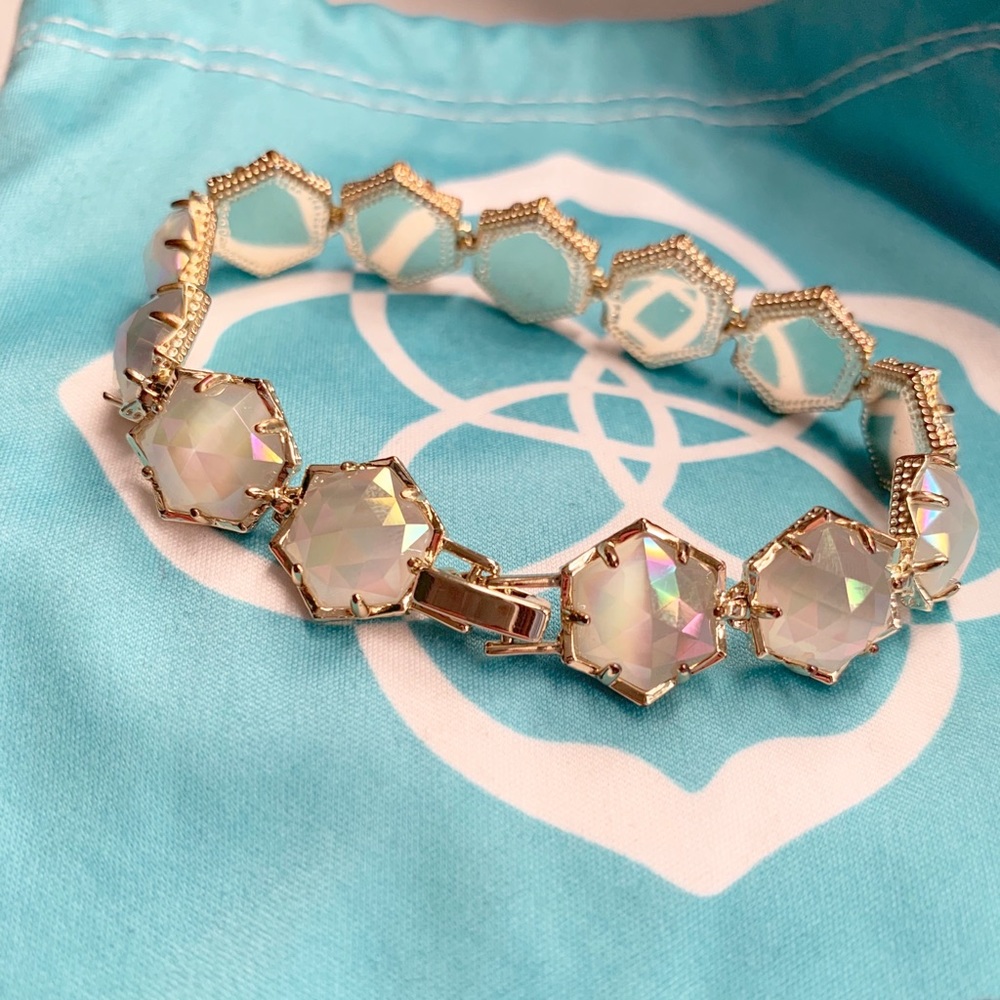 Kendra Scott “Grace” bracelet